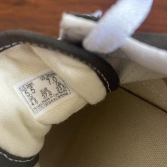 VANS side stripe women’s 7.0 casual sneaker - green - Picture 4 of 4